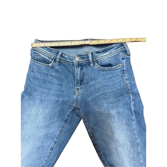 Pilcro Women’s The Slim Boyfriend Light Wash Midrise Jeans Sz 26 - Picture 7 of 11